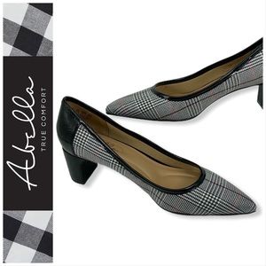Abella Alice Checkered Pumps Size 7.5